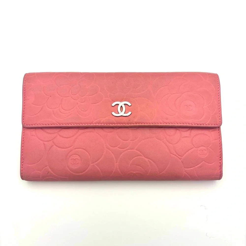 Chanel‎ Pink Floral Camellia Wallet